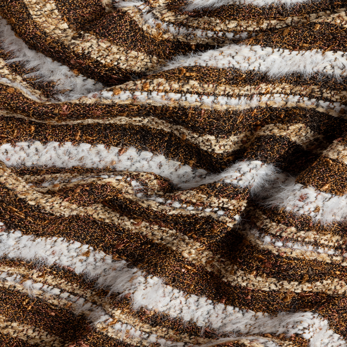 006_Makrosha_Fabric_May2026_7933