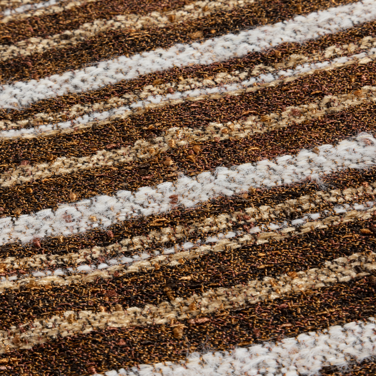 010_Makrosha_Fabric_May2026_7940